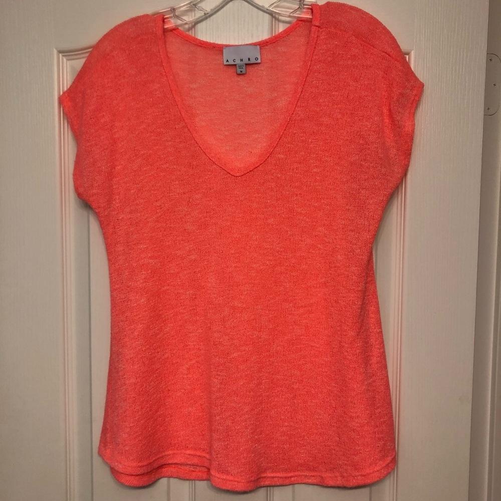 Size M L  fluorescent orange top